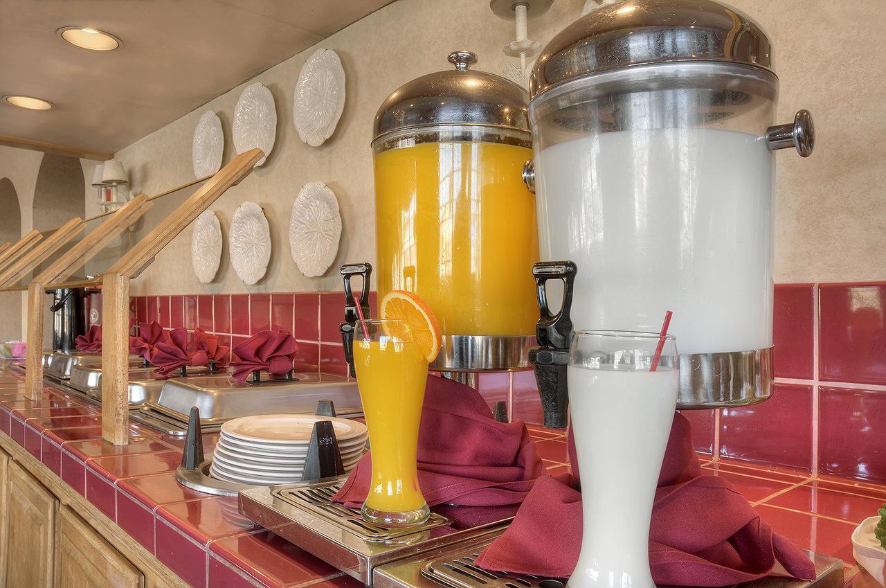 Mariani'S Inn & Restaurant Санта Клара Екстериор снимка