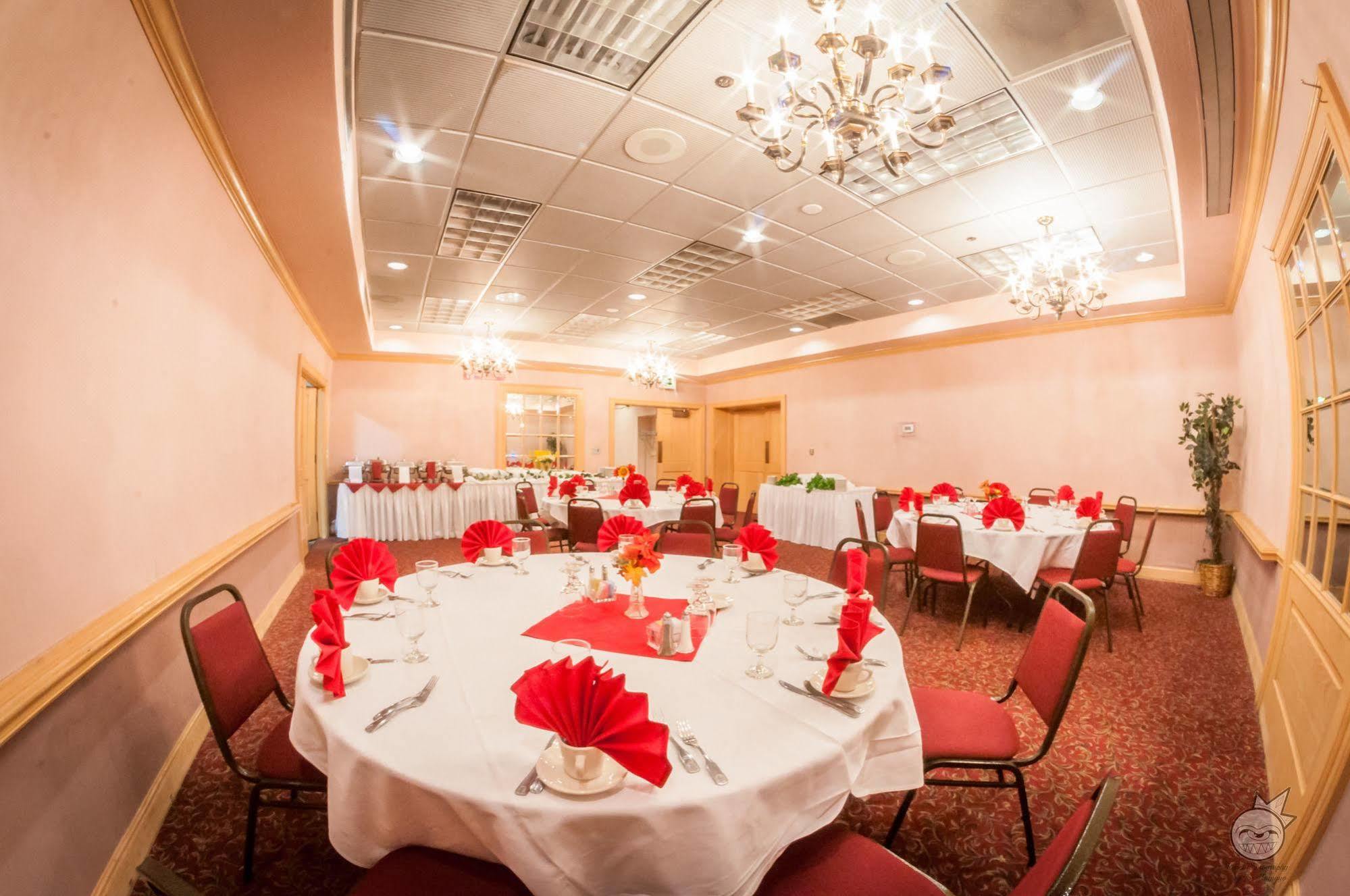 Mariani'S Inn & Restaurant Санта Клара Екстериор снимка